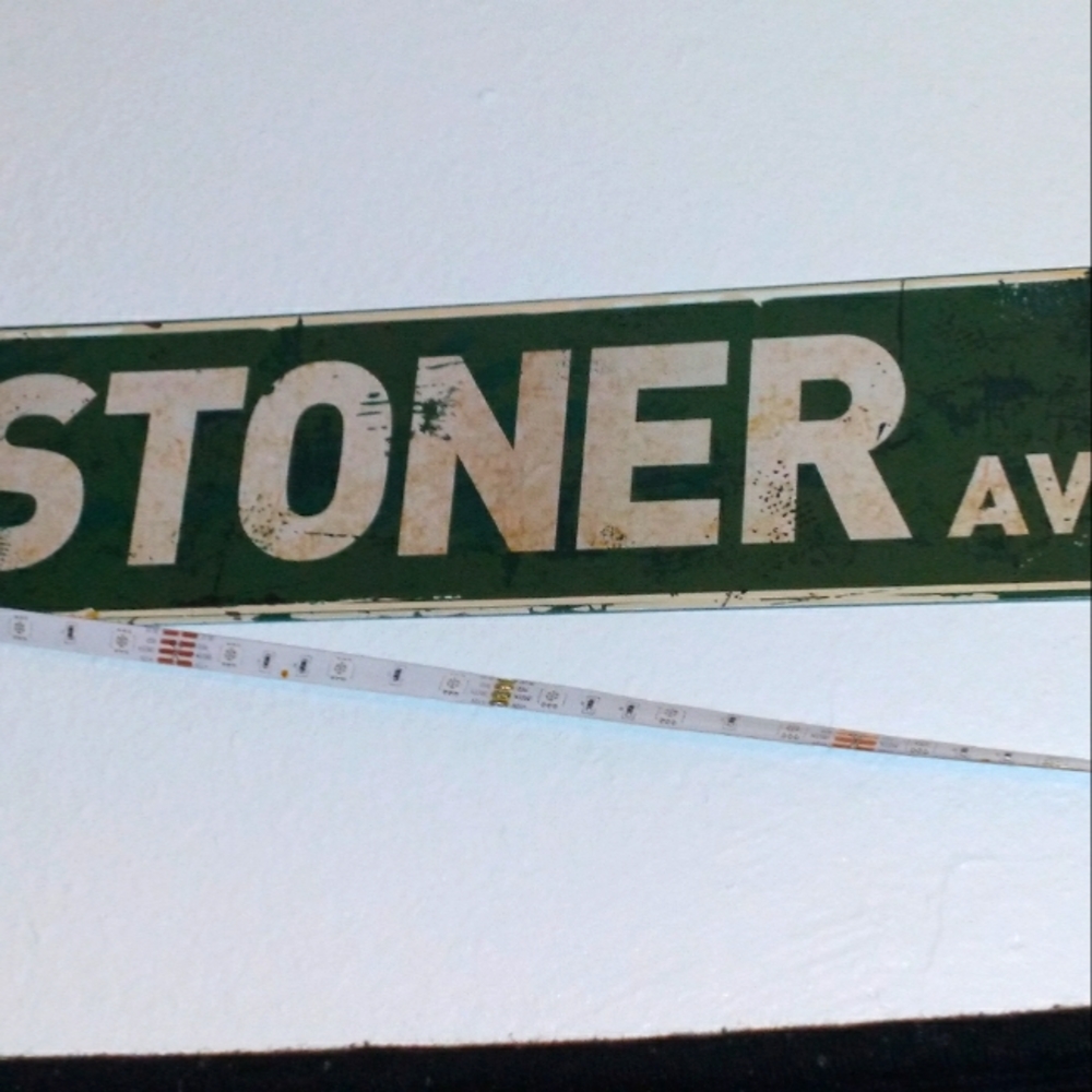 Stoner Ave & Exit 420